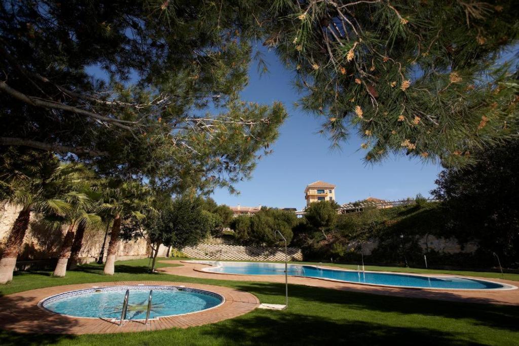 Apartamentos Lomas De Campoamor Luaran gambar