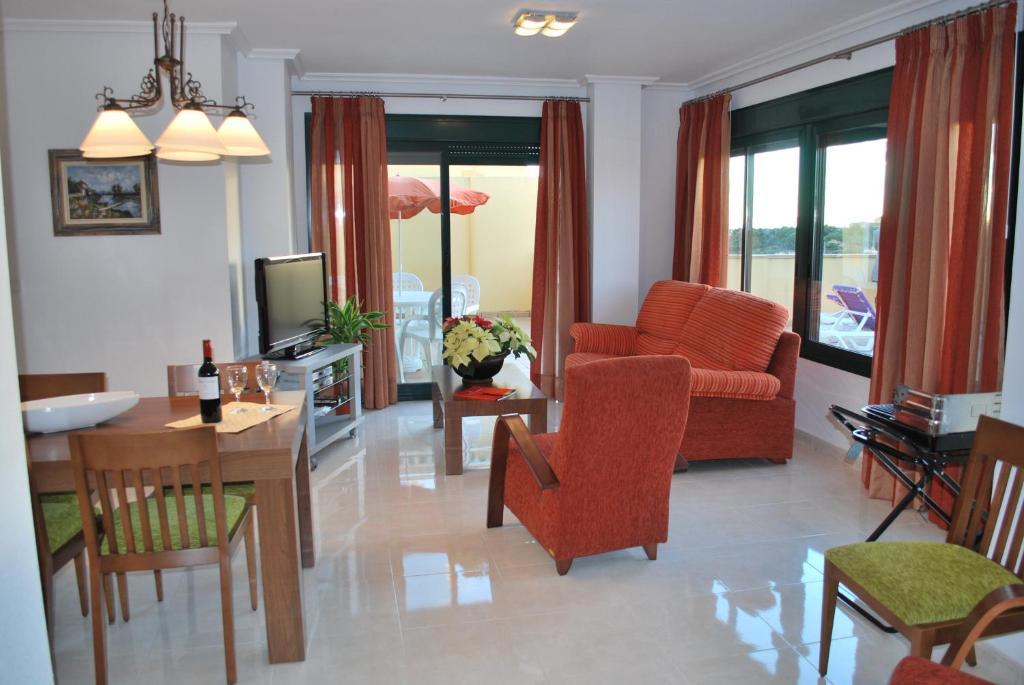 Apartamentos Lomas De Campoamor Luaran gambar